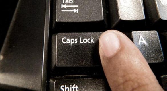 Takto se vypíná Caps Lock. Říkáte, že ho máte vypnutý už dávno? Dobře vy