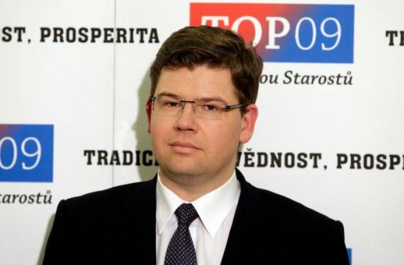 Kdo se stane novým předsedou TOP 09? Hovoří se například o europoslanci Jiřím Pospíšilovi.