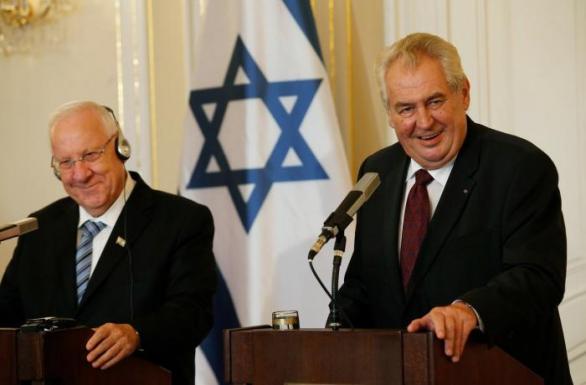 Ač byl soudně usvědčen z nejedné lži, titul Bojovník za pravdu Miloši Zemanovi náleží za jeho vztah k Izraeli a Židům.