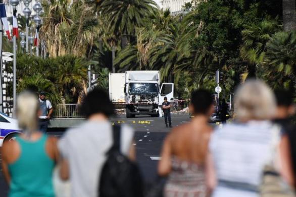 V Nice radikálové poprvé Evropě ukázali, že nákladní automobil může být v jejich rukou mnohem nebezpečnější než samopal.