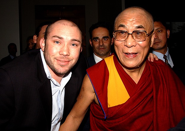 S Tändzinem Gjamcchoem aka 14. dalajlámou v roce 2002