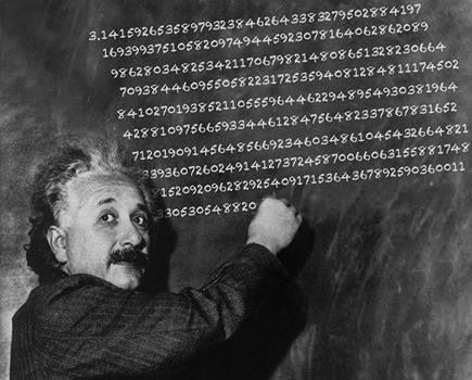 Překvapuje vůbec někoho, že Albert Einstein se narodil na světový den čísla Pí?