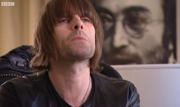 Liam Gallagher: Že jsem androgynní? Co to ku*va znamená? Jó, jsem hezkej kluk. Starám se o svoje vlasy.