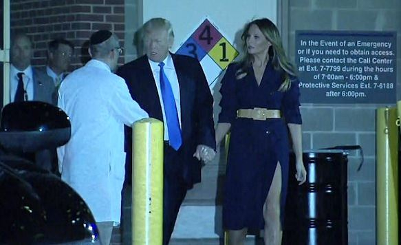 Po návštěvě těžce zraněného kongresmana se Trump spolu s manželkou Melanií sešel i s policisty, kteří u střelby zasahovali a se Scaliseho ošetřujícím lékařem.