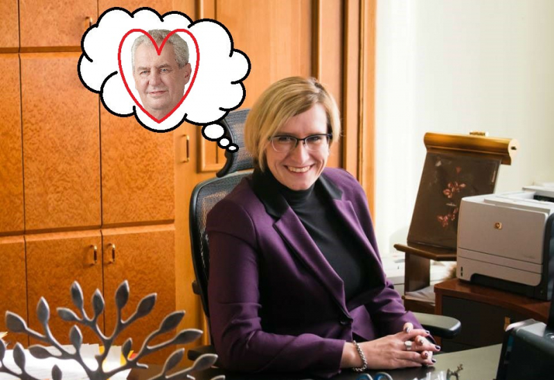 Karla Šlechtová je příkladnou členkou vlády. Má ráda jak svého premiéra, tak svého prezidenta. V druhém z nich dokonce vidí to, co ostatní nikoliv.