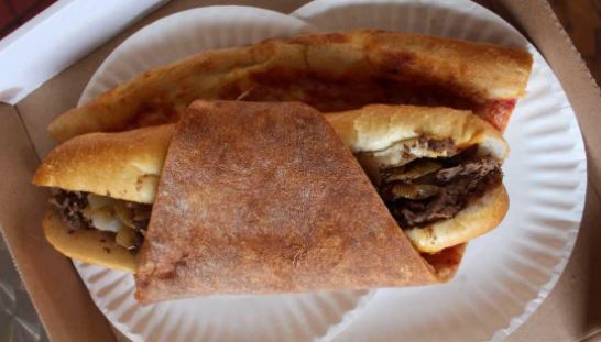 Steak zabalený do syrovej pizze Steak zabalený do syrovej pizze