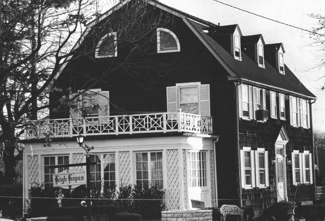 Ronald DeFeo Jr. – G.cz
