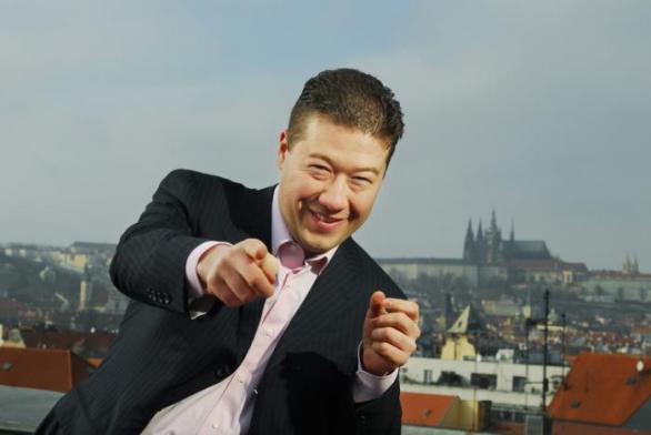 Černý pátek pro Tomia Okamuru