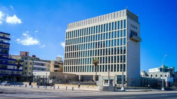 Americká ambasáda v Havaně. Zde za záhadných okolností přišlo o sluch 5 diplomatů a dalších 7 jejich rodinných příslušníků. Byl na ně spáchán akustický útok?