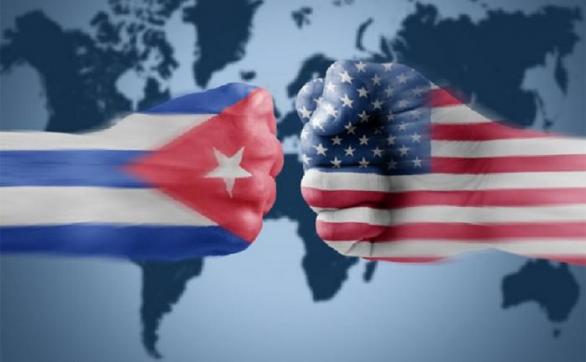 Vztahy USA a Kuby se opět vyostřují. Za vším je podezření z útoku na americké diplomaty.