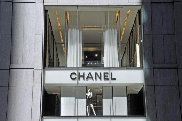 Butiky Chanel se otvírají jen na nejexkluzivnějších místech. Ve světě jich je 310.