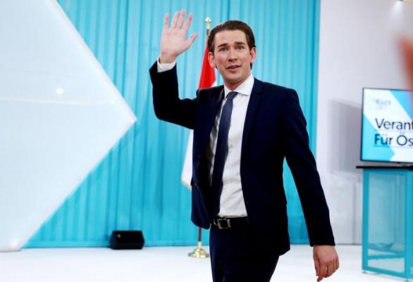 Jednatřicetiletý Sebastian Kurz zvítězil v rakouských volbách a stane se nejmladším kancléřem. 