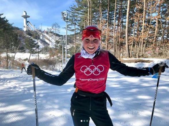 Teprve sedmnáctiletá blondýnka Barbora Havlíčková nás zastupuje mezi běžkyněmi na lyžích.