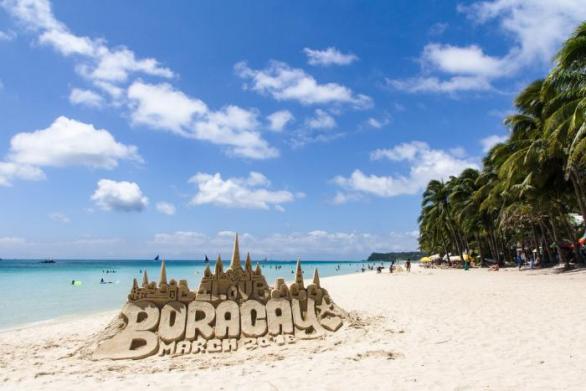 V současné době uzavřený ostrov Boracay.