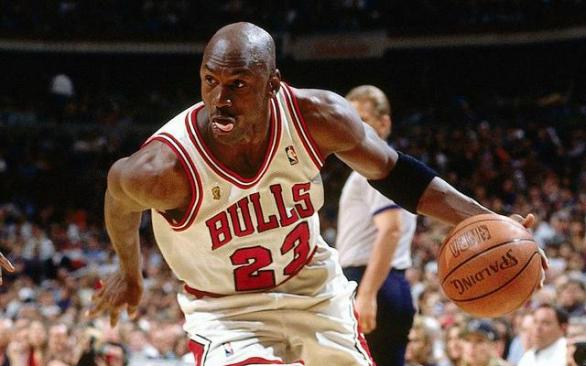 Michael Jordan to nikdy nevzdal. Vždy bojoval dál.