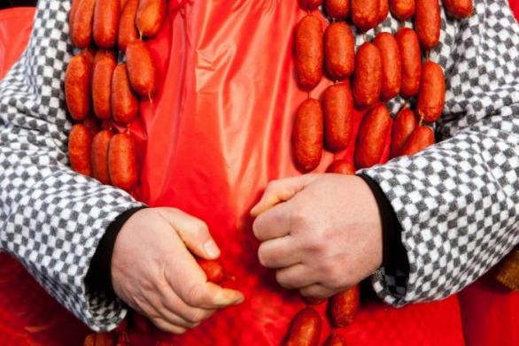 Řezníci v Francii mají strach z veganů.