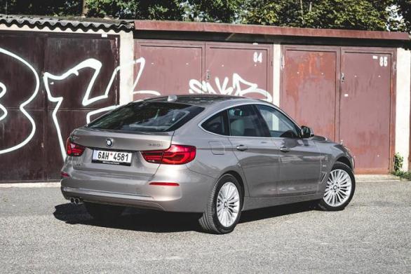 BMW 320i GT