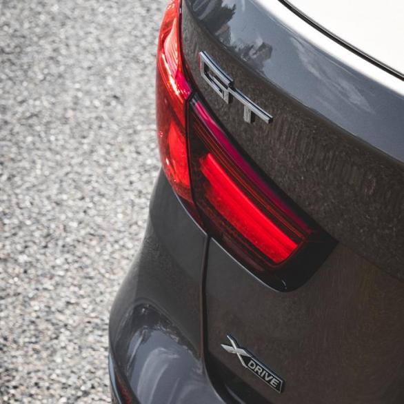 BMW 320i GT