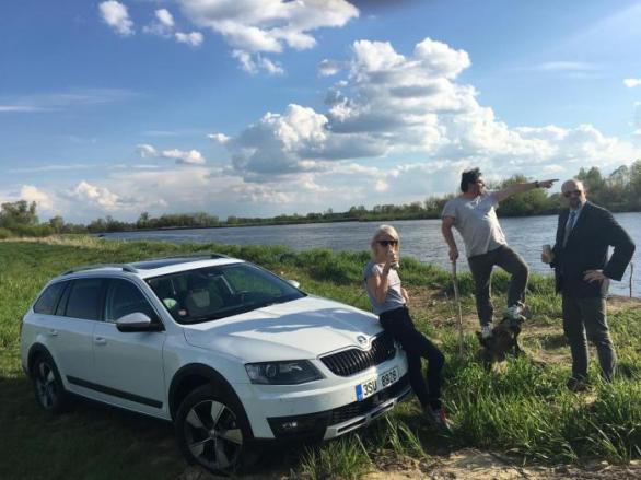 U bystře tekoucí řeky Bug ve východních krajích zvaných Polesí