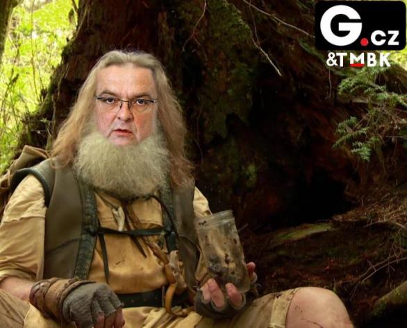 Miroslav Kalousek po debaklu ve volbách zešílel a nyní se potlouká po lesích, kde loví hady a drobné savce