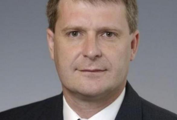 Standa Grospič je zatvrzelý komunista a věří, že příslušníci třetího odboje jsou vlastizrádci.