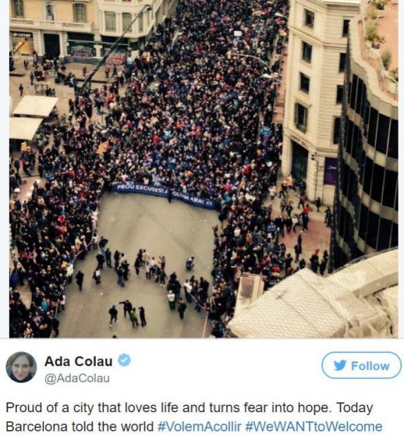 Paradoxně to byla právě Barcelona, kde probíhaly největší protesty za přijímání uprchlíků. Primátorka Ada Colau osobně šla v čele 160 tisícového davu demonstrantů požadujících přijetí tisíců migrantů.