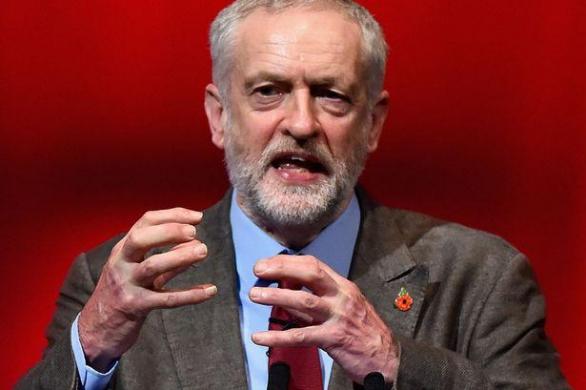 Ač je pro mnohé ztělesněním krajně levicových postojů, dokázal Jeremy Corbyn pro labouristy zajistit velmi solidní výsledek.