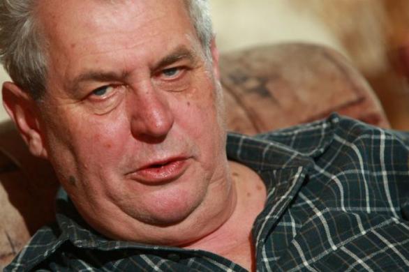 Nadsamec Miloš Zeman ví, co ženy chtějí a jak je potěšit