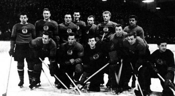 Legendární Rudá hvězda Brno dokázala před více než 50 lety získat 11 titulů ve 12 sezónách. Vícekrát se mistry ligy stala už jen Dukla Jihlava.