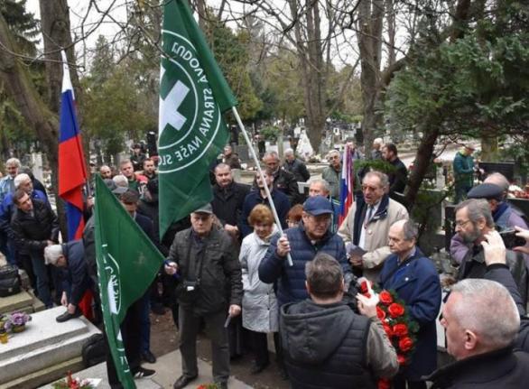 Nebýt Kotleby a jeho věrných, nemohli bychom se smát těm, kteří chodí plakat na hroby nacistických posluhovačů a válečných zločinců.