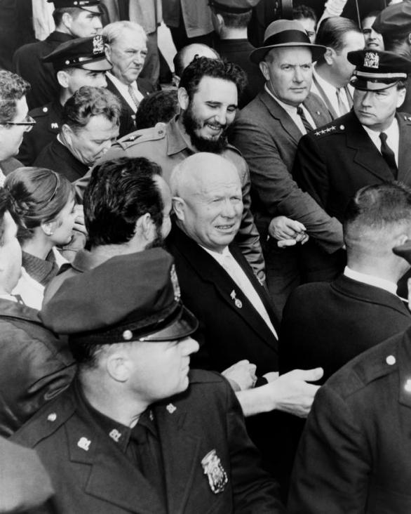 Na zahájení tehdejšího Valného shromáždění OSN přijel Chruščov ‚stylově‘ se soudruhem Castrem