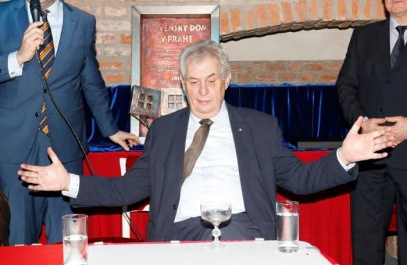 Když se Zeman nad sklenkou aperitivu dozvěděl, že by měl být abstinent, byl upřímně šokován.