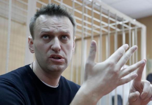 Stejně jako Savčenková strávil i Navalnyj nějaký čas ve vězení. Za mříže by ho teď nejspíše nejradši poslali jeho někdejší fanoušci za výroky o Krymu a uprchlících.