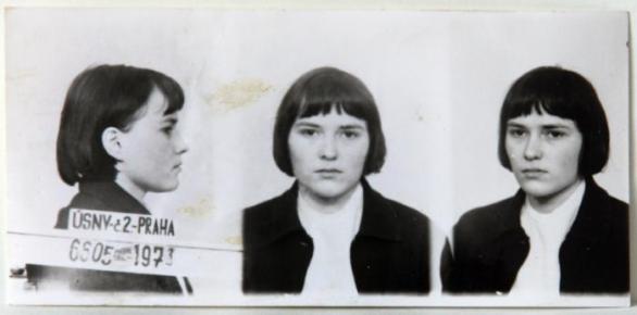 Vražedkyně Olga Hepnarová je poslední ženou popravenou v Československu. Vražedkyně Olga Hepnarová je poslední ženou popravenou v Československu.