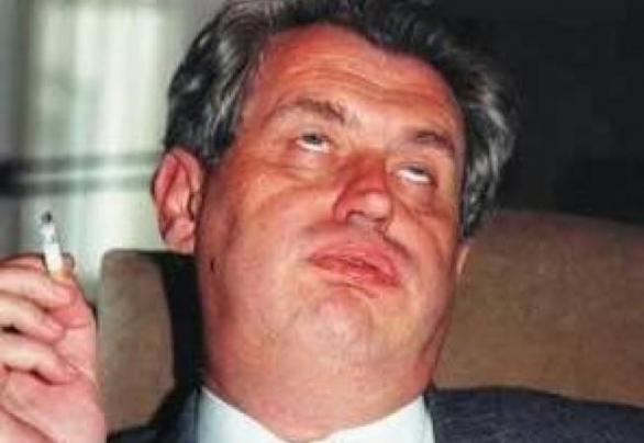 Žije v jiném světě...