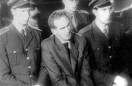 Rudolf Slánský u soudu v roce 1952.