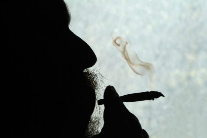 Legalizace marihuany by prospěla státní kase i turismu.