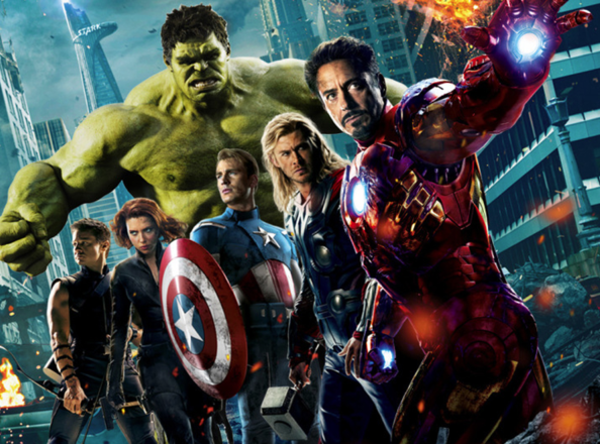 Filmoví Avengers jsou zábavným spektáklem bez přesahu.