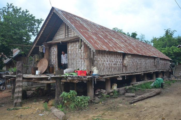 Longhouse - nemáte sice moc soukromí, ale zase v něm nedostanete klaustrofobii