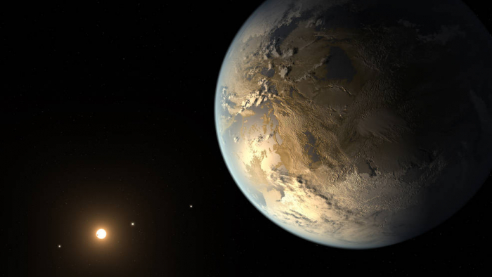 Podobný „objevný“ objev přinesl NASA třeba loni v dubnu, kdy oznámil nález tělesa Kepler-186f – první potvrzené planety velikostí srovnatelné s naší Zemí a obíhající kolem podobně velké hvězdy jako naše Slunce.