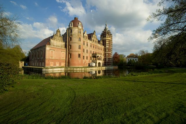 Německá strana Parku (přibližně třetina, zbylé dvě třetiny se nacházejí na polském území) Německá strana Parku (přibližně třetina, zbylé dvě třetiny se nacházejí na polském území)