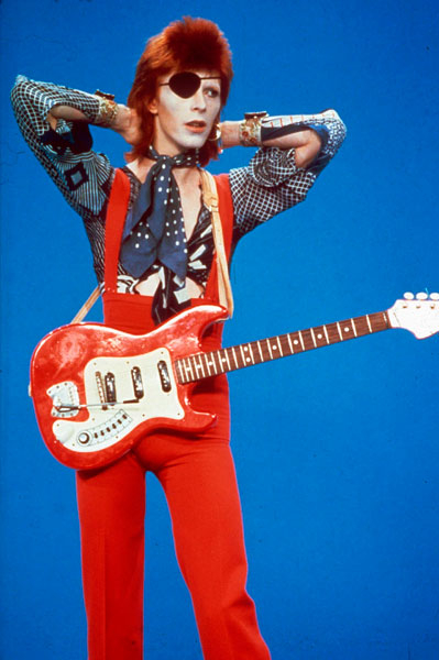 Z dnešního pohledu lze říci, že právě tyto alba se nepodobají ničemu, co do té doby David Bowie stvořil a ani ničemu, co přišlo v rámci jeho diskografie po nich. 