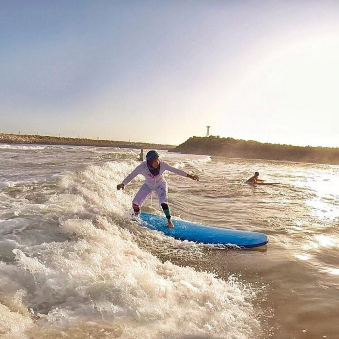 Íránské ženy mají pro surf evidentně talent.
