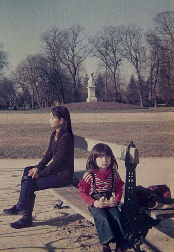 1977 a 2009, Francie