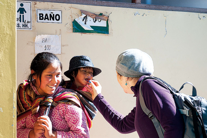 Vesnice Cusco v Peru – sice je to třetí svět, ale bílé ženy se tu nemusejí obávat obtěžování.