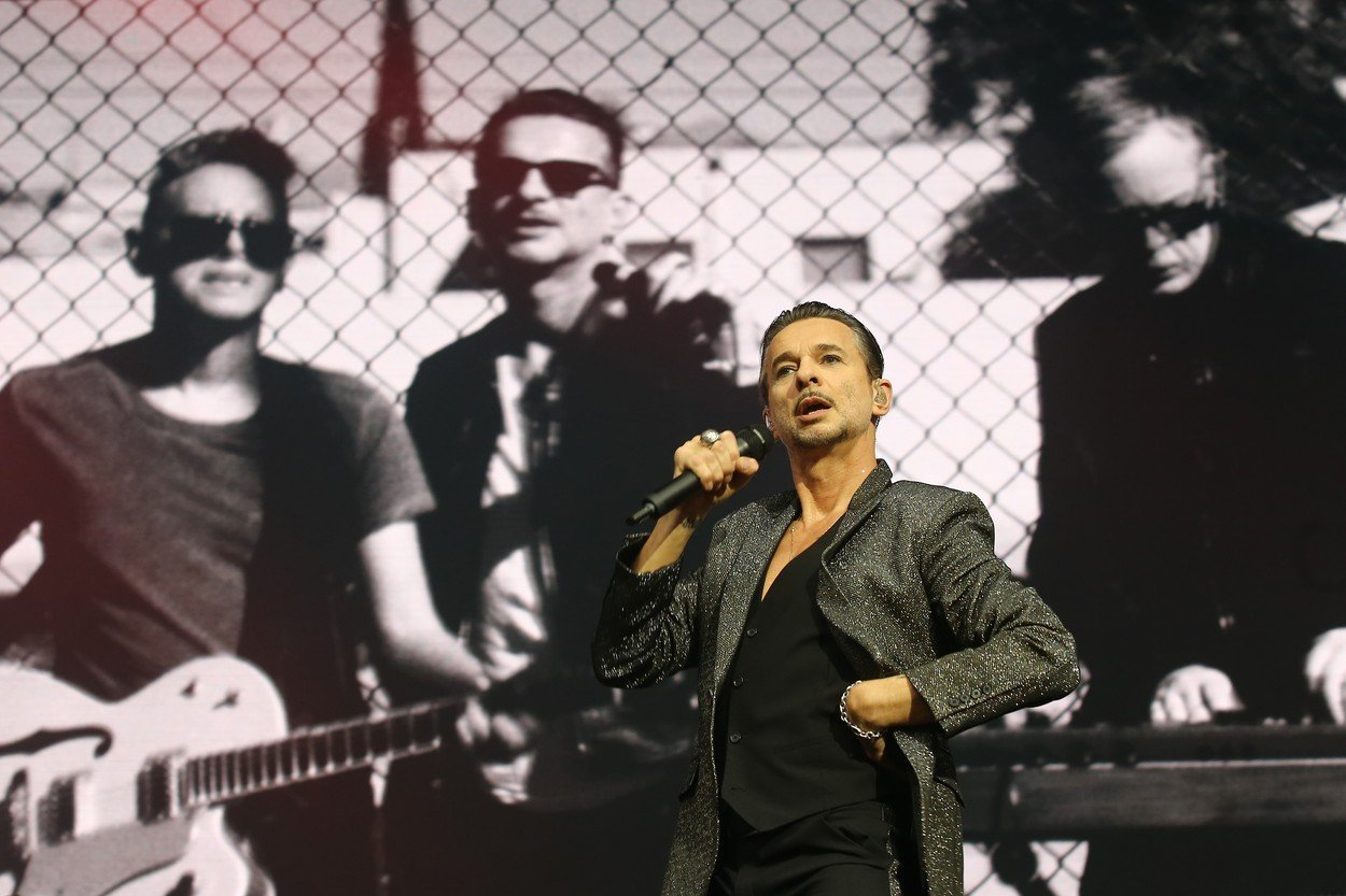 Depeche Mode jsou sice skoro v důchodu, ale i tak prodávají víc lístků, než o generace maldší hvězdičky.