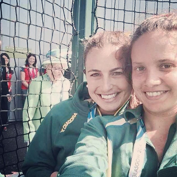 Kdo se může pochlubit, že má selfie s královnou?