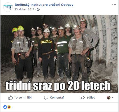 Momentka z třídního srazu.