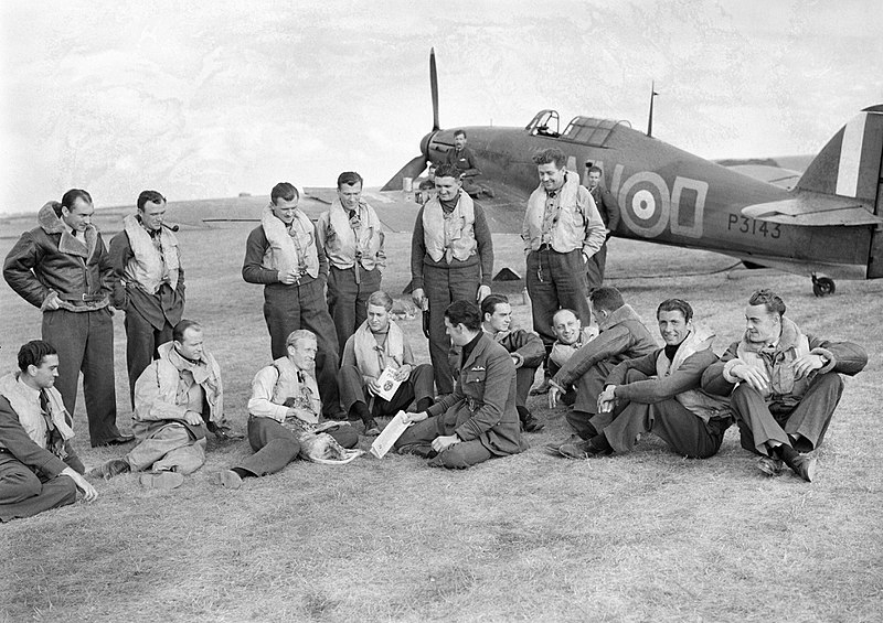 Piloti 310. československé stíhací perutě RAF