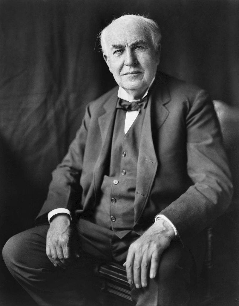 Thomas Alva Edison našel 10000 způsobů, jak to nefunguje.